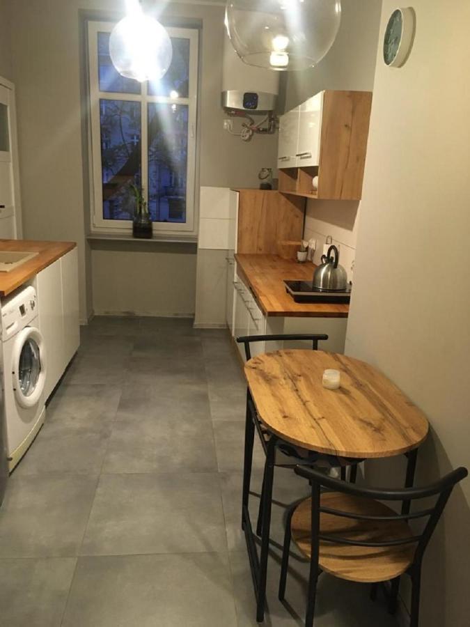 Апартаменти Secret Apartament 4 Познань Екстер'єр фото